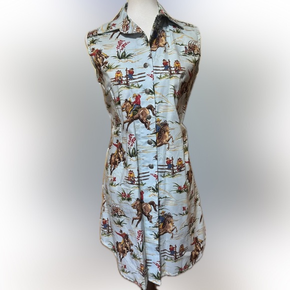 Silverado Dresses & Skirts - Sleeveless Horse Print Dress